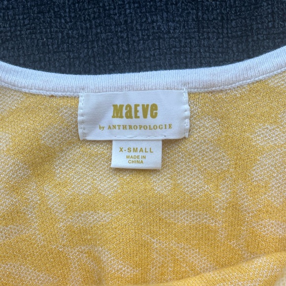 Maeve by Anthropologie Knit Floral  Cherry Pattern Crop Top Size XS Yellow White - Picture 9 of 13